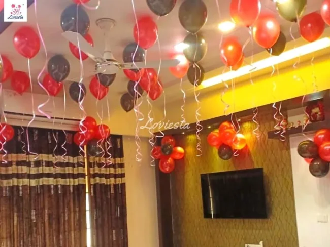 Balloon Decoration At Home 005