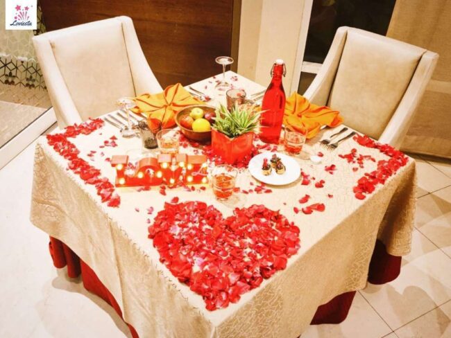 Luxurious Indoor Dining at Hyatt Place Gurugram 002