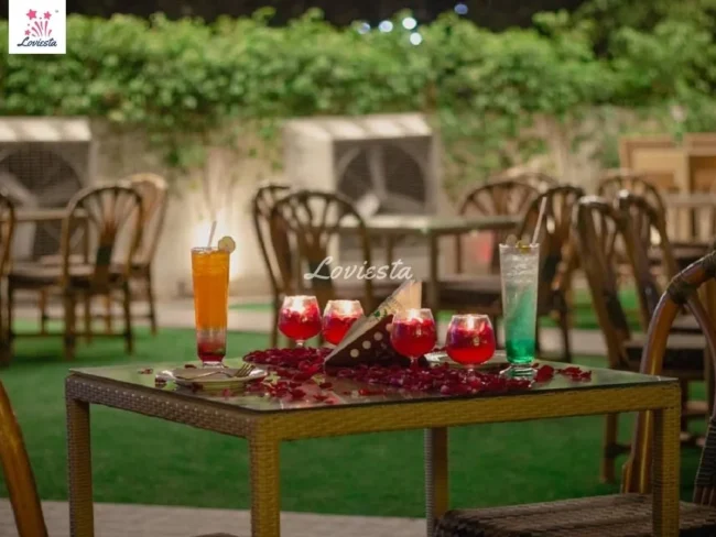 Romantic Outdoor Candlelight Dinner in Gurugram Loviesta 003