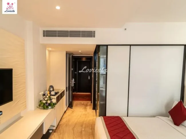 Romantic Stay With Poolside Dinner in Bengaluru Loviesta 003