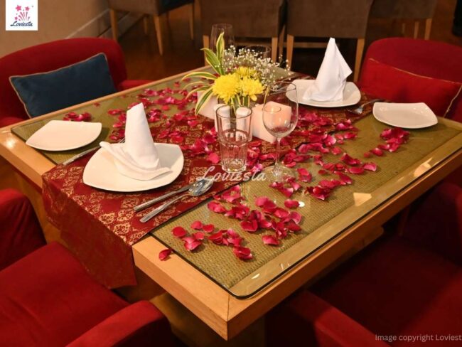 Valentine's Romantic Candlelight Dinner In South Delhi