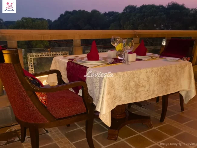 Private Candlelight Dinner In Balcony In South Delhi 004