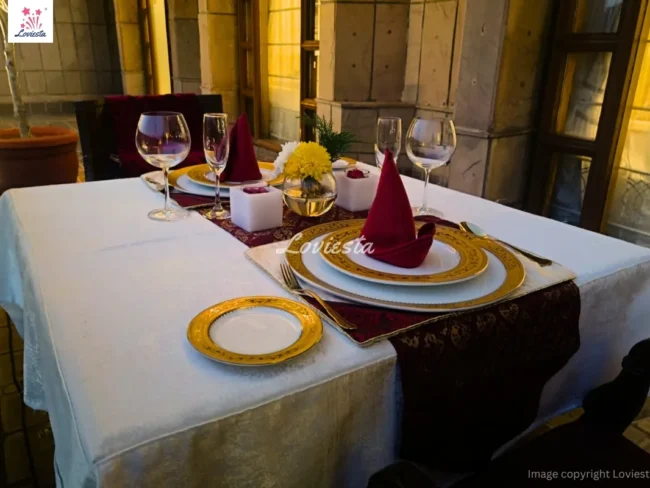 Private Candlelight Dinner In Balcony In South Delhi 005