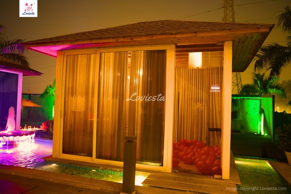 Imposing Private Dinner Inside Glass Cabana At Umrao