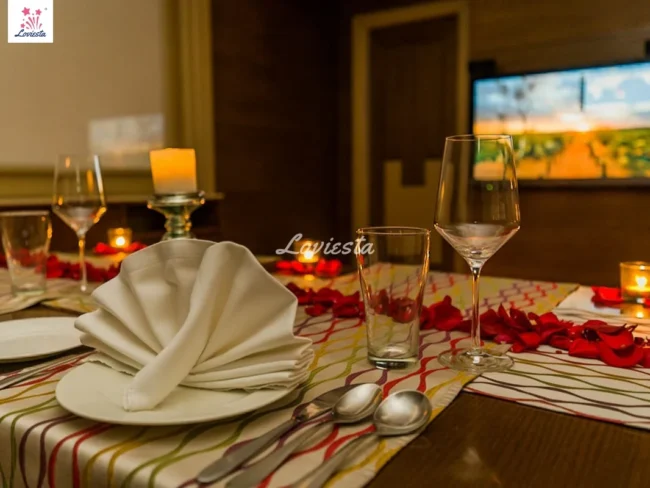 Private Movie Screening With Dinner, The Umrao, Delhi 001 Private Movie Screening With Dinner, The Umrao, Delhi