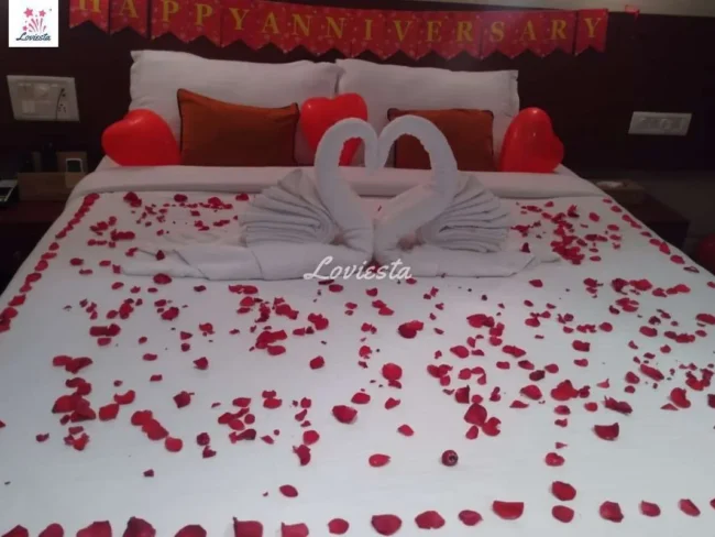 Romantic Stay In Lonavala 003