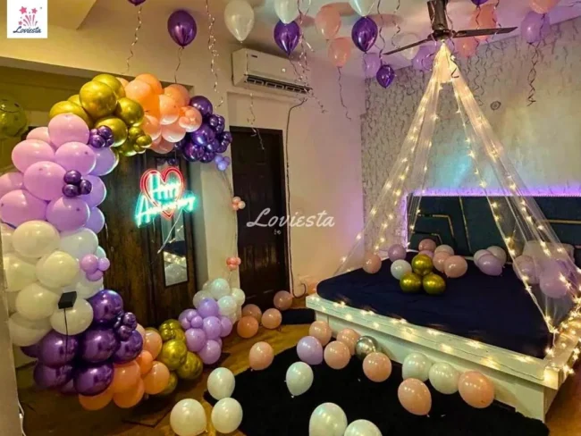Adoring Anniversary Decoration With Balloon Ring & Canopy At Home 001 Adoring Anniversary Decoration With Balloon Ring & Canopy At Home 001