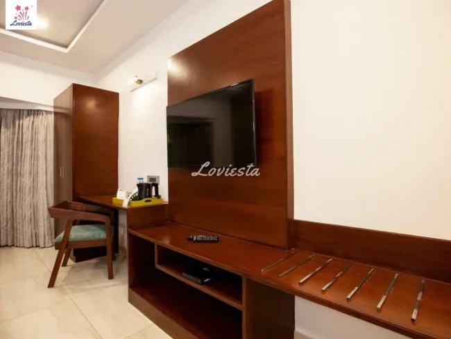 Romantic Stay & Candlelight Dinner In Jubilee Hills, Hyderabad 005