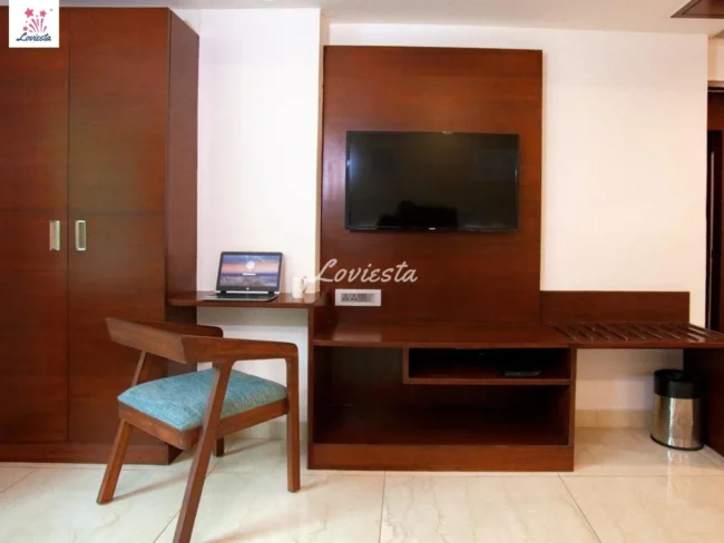 Romantic Stay & Candlelight Dinner In Jubilee Hills, Hyderabad 006