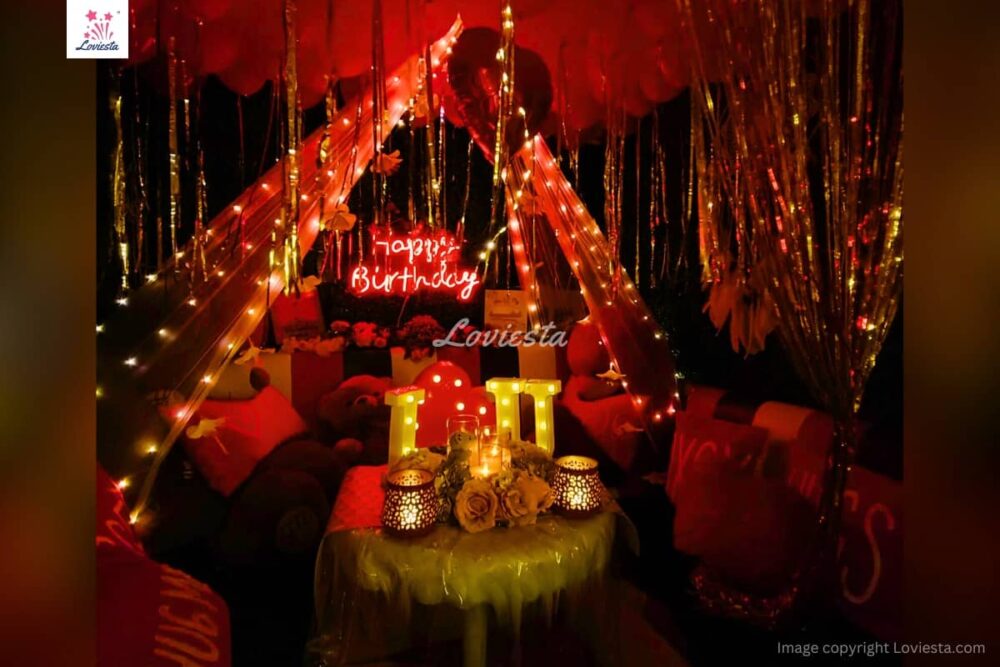 Splendid Couple's Dinner Date In Santacruz East, Mumbai
