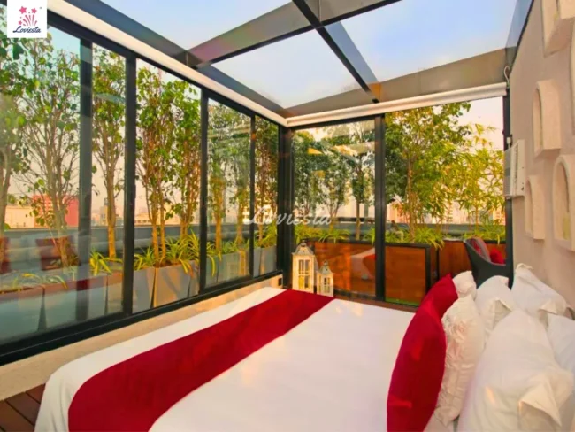 Exquisite Staycation Under The Stars In Bandra West, Mumbai 004