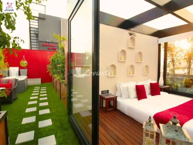 Exquisite Staycation Under The Stars In Bandra West, Mumbai 008