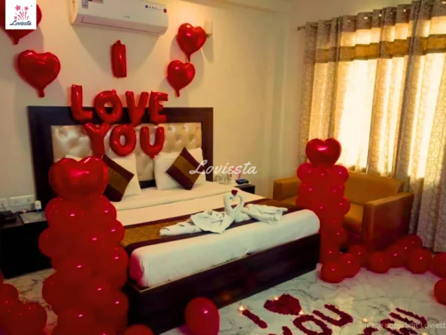 Romantic Daycation & Private Lunch In Sector 15 Gurugram 003