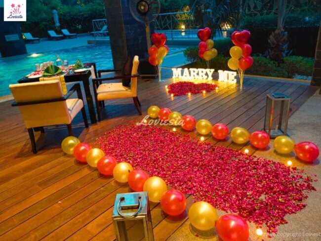 Private Proposal Dinner Date By Poolside At Vivanta Dwarka, New Delhi